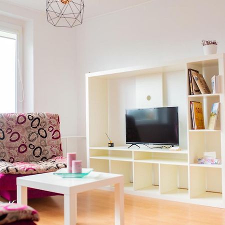 Centro Apartamentai Naujoji Akmene Екстериор снимка